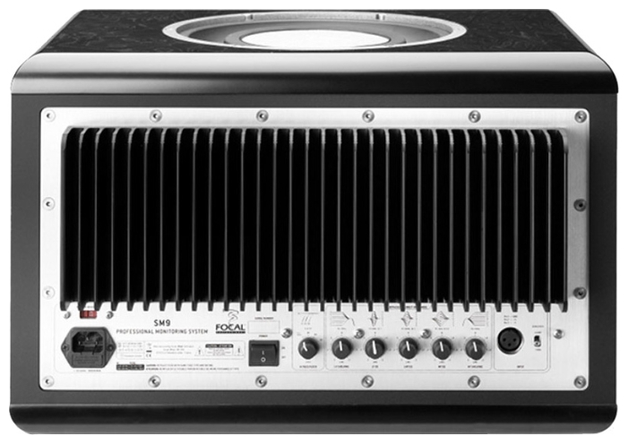Фото Focal sm9 студийный монитор