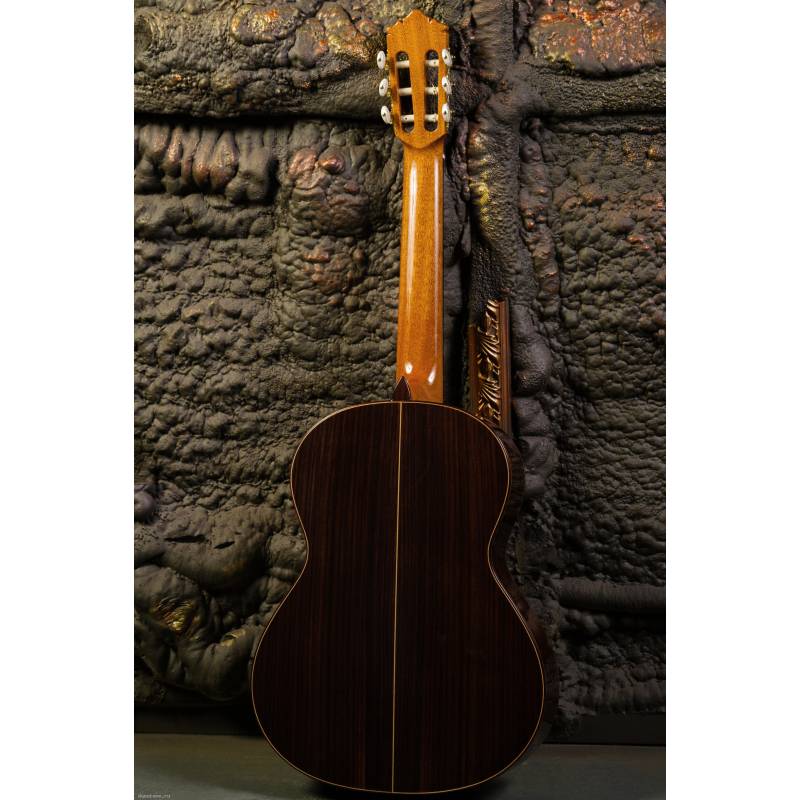 Фото PEREZ 650 Cedar - Гитара классическая 4/4 Перез