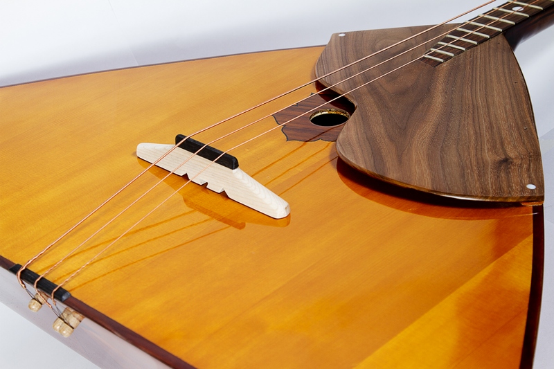 Фото ПКМИ фонда П.И.Чайковского БАЛАЛАЙКА БАС (КАТЕГОРИЯ I)