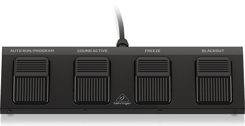 Фото Трипод с 4 парами 7 х 3 Вт Behringer STAGE TRI LED BUNDLE ST1