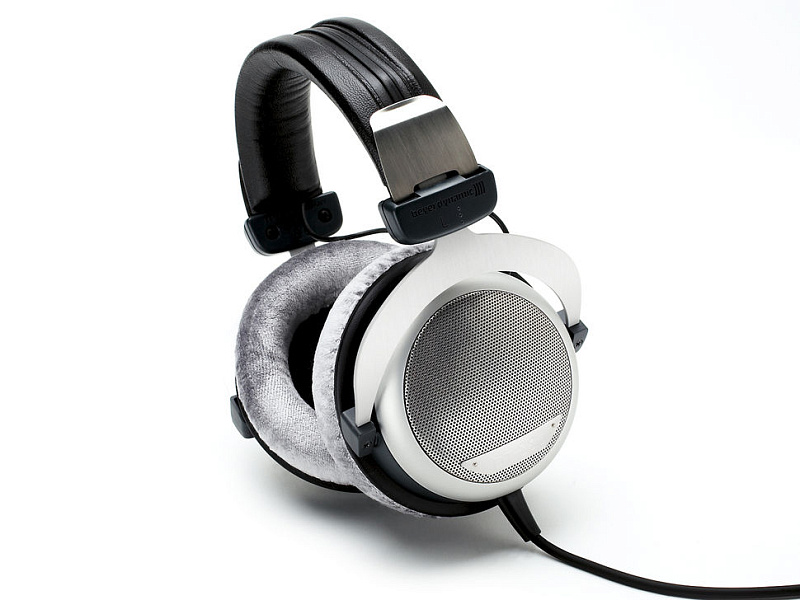 Фото Наушники Beyerdynamic DT 880 PRO 250 Ом