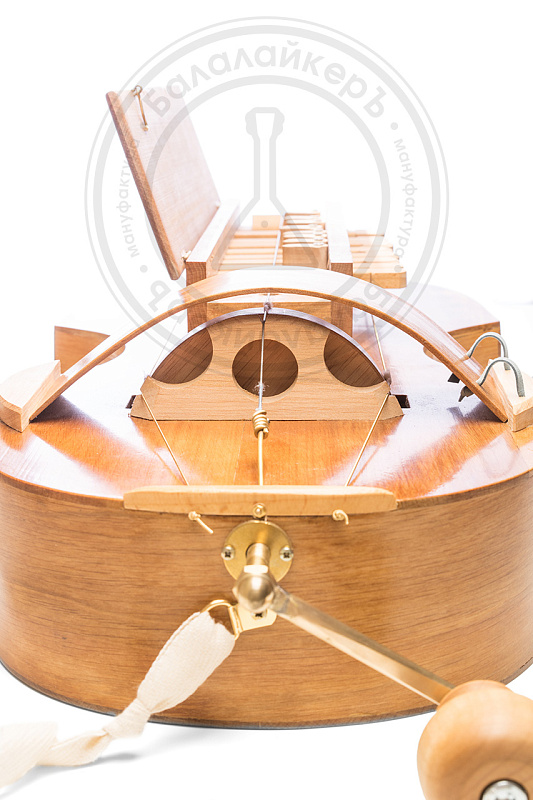 Фото РУССКАЯ КОЛЁСНАЯ ЛИРА