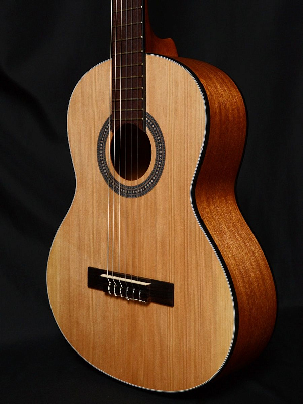 Фото Гитара классическая Livingstone Opera NA 3/4