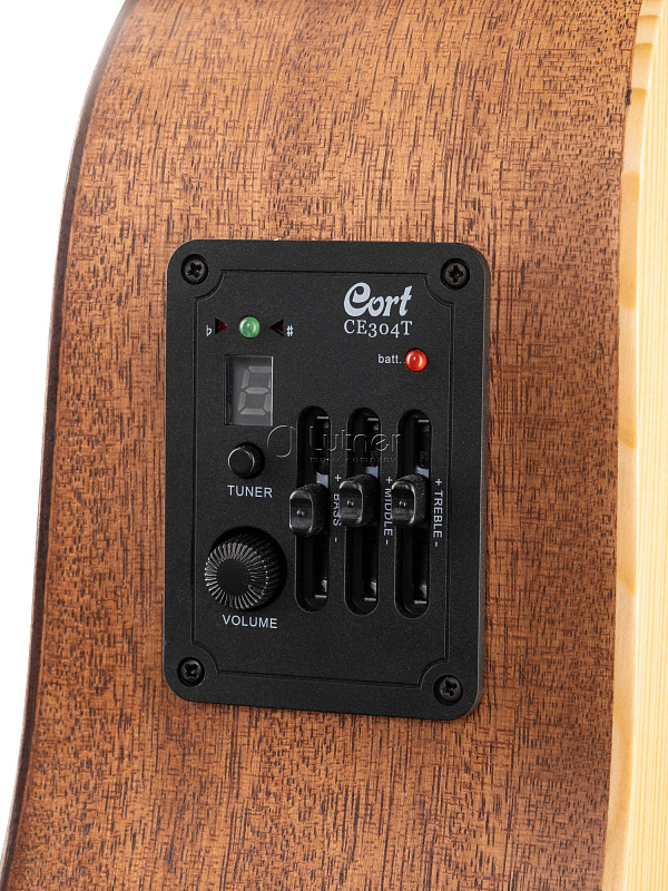 Фото Earth-Mini-E-ADK-WBAG-OP Электро-акустическая гитара 3/4, цвет натуральный, с чехлом, Cort