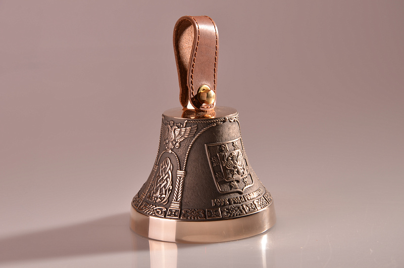 Фото Колокол — Император Николай II Александрович. Герб рода Романовых