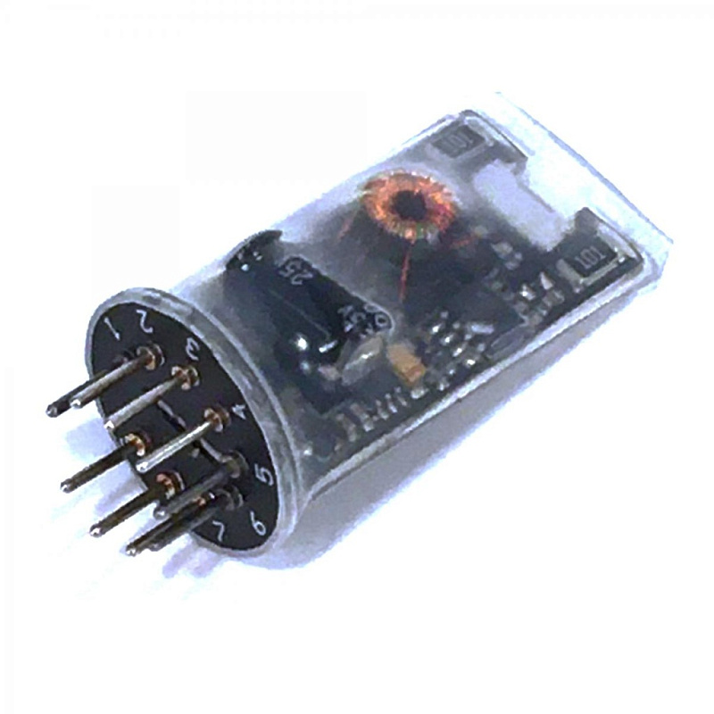 Фото Твердотельный аналог лампы 12AX7 AMT Electronics 12AX7-WS-LE Warm Stone LE