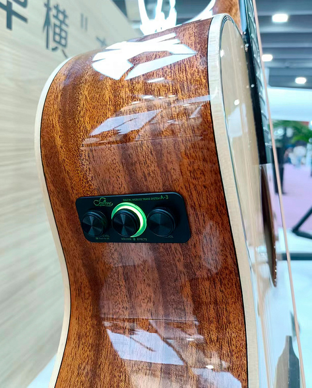 Фото Звукосниматель для акустических гитар DEVISER A-3 трансакустический