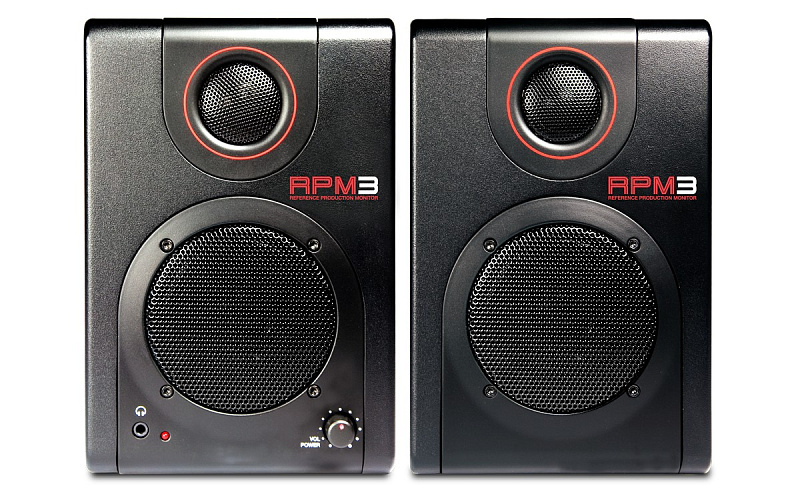 Фото AKAI PRO RPM3 настольные контрольные мониторы с USB аудиоинтерфейсом(пара)