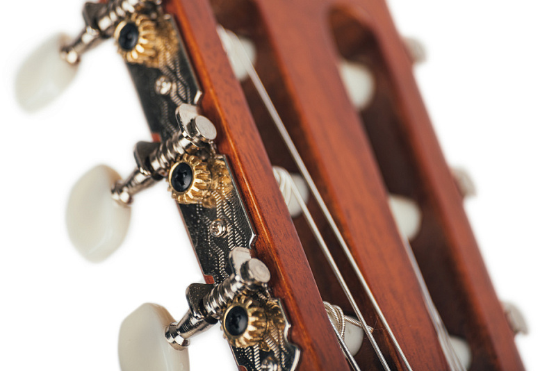 Фото GEWA E-Acoustic Classic guitar Student Natural 4/4