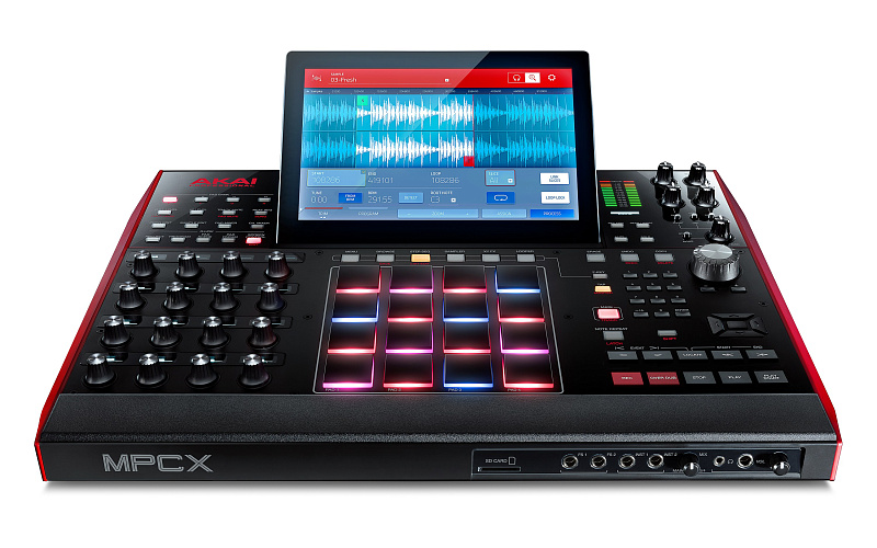 Фото AKAI PRO MPC X