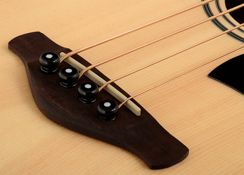 Фото Электроакустическая бас-гитара TAKAMINE G SERIES GB30CE-NAT GLOSS